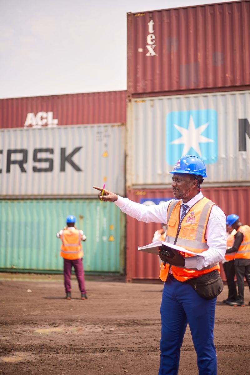 Opérations de transit maritime